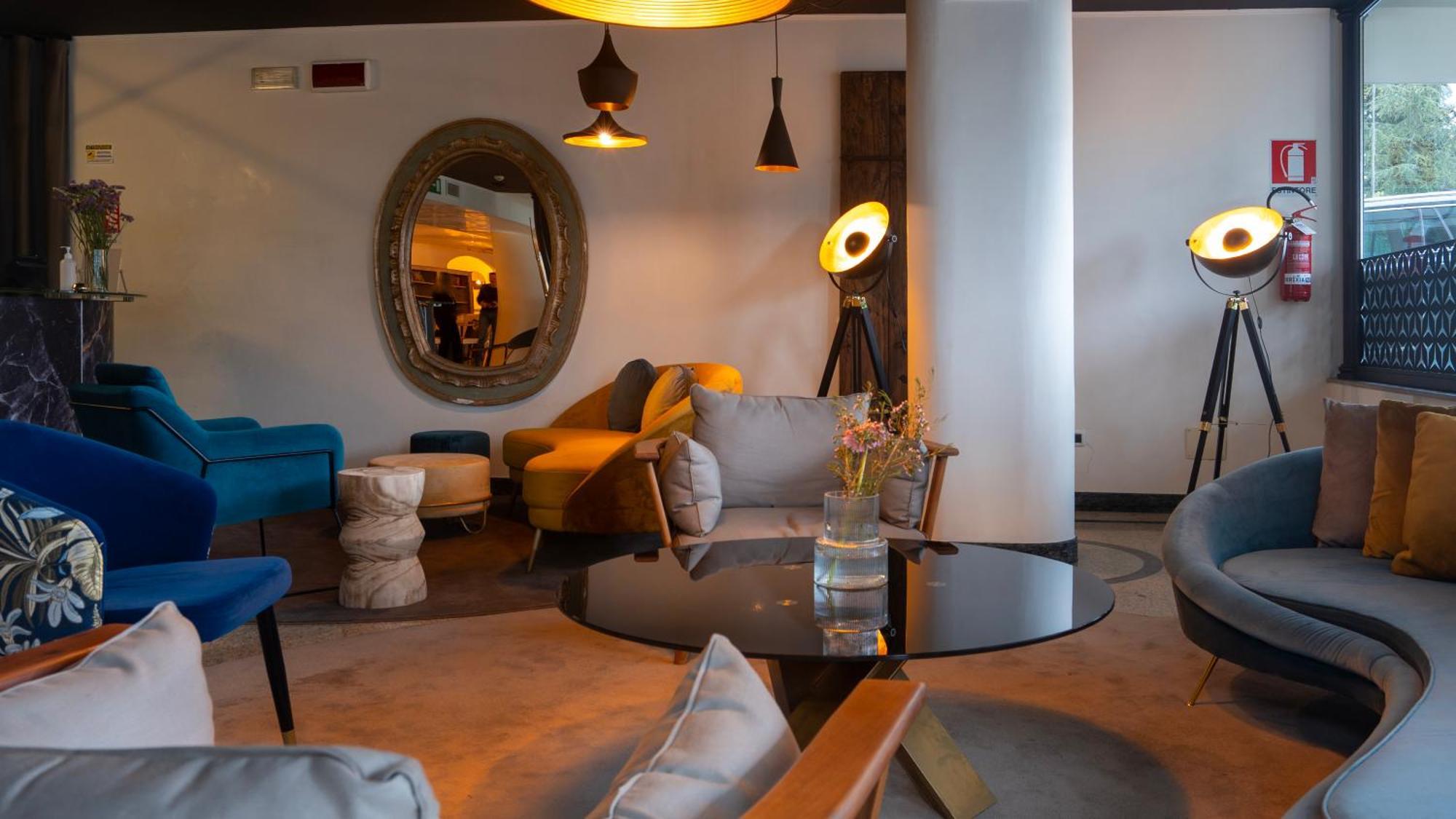 Mefuta Hotel Gardone Riviera Exteriör bild